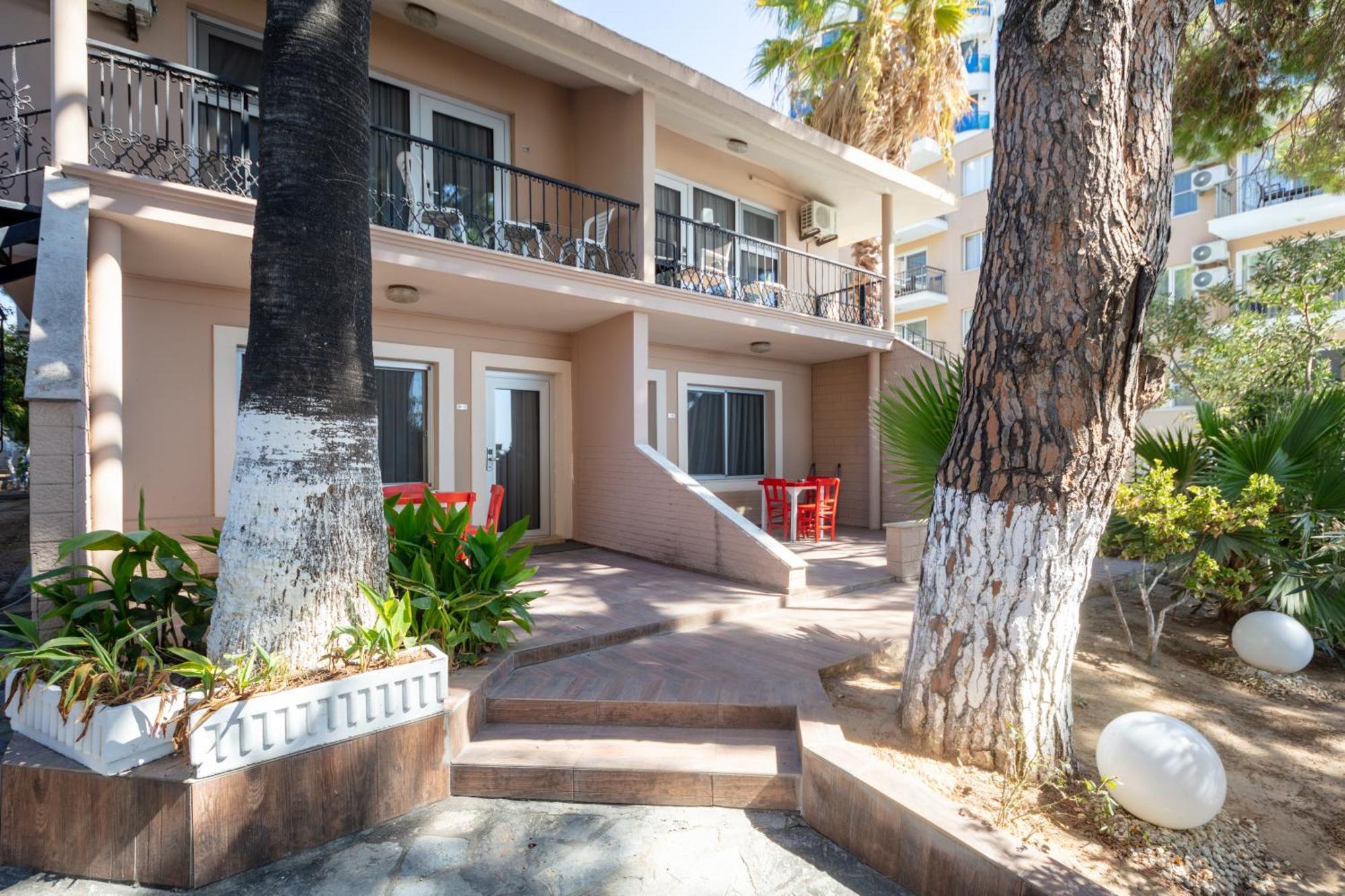 Melis Hotel Kusadasi Luaran gambar