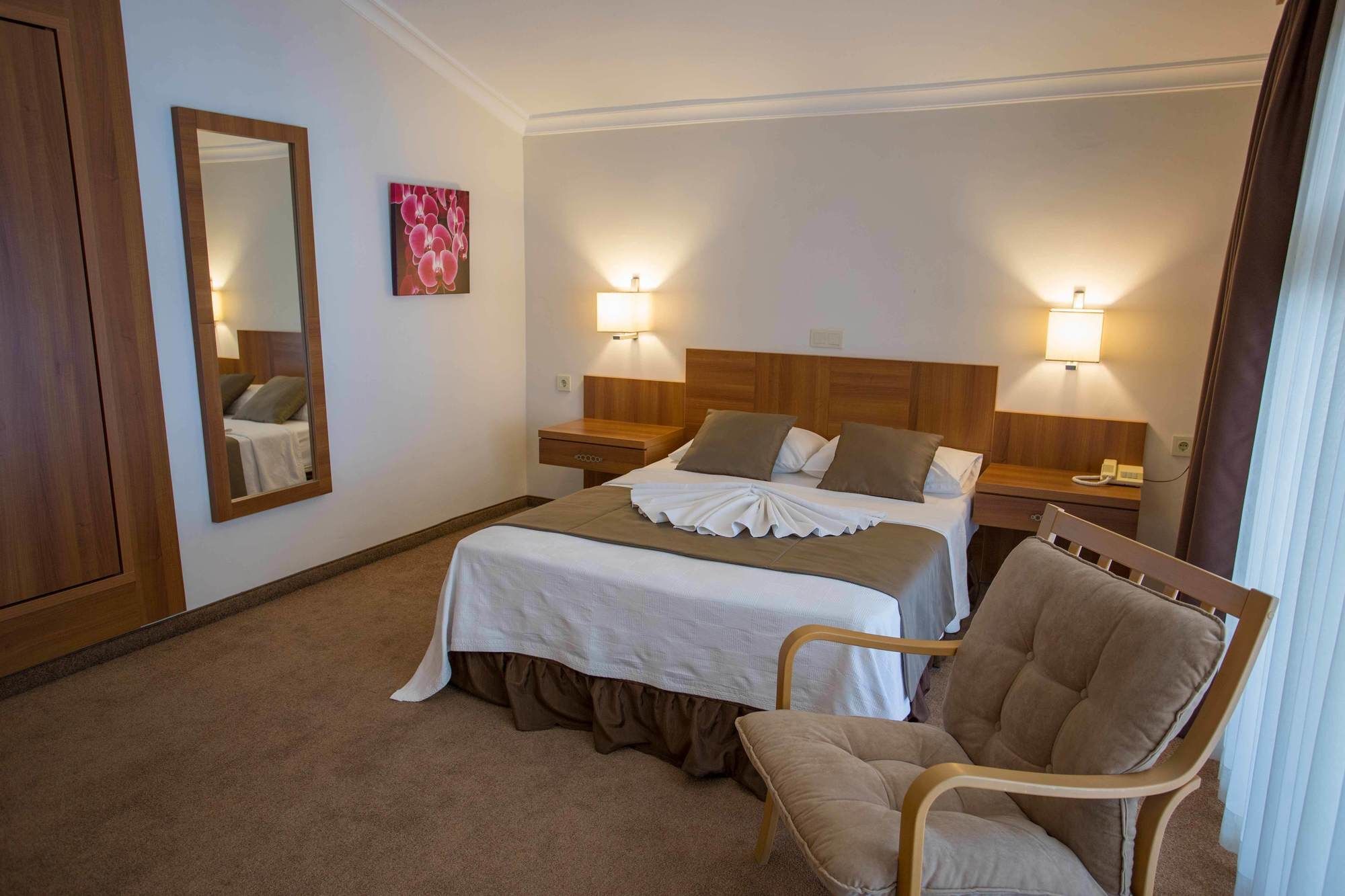 Melis Hotel Kusadasi Luaran gambar