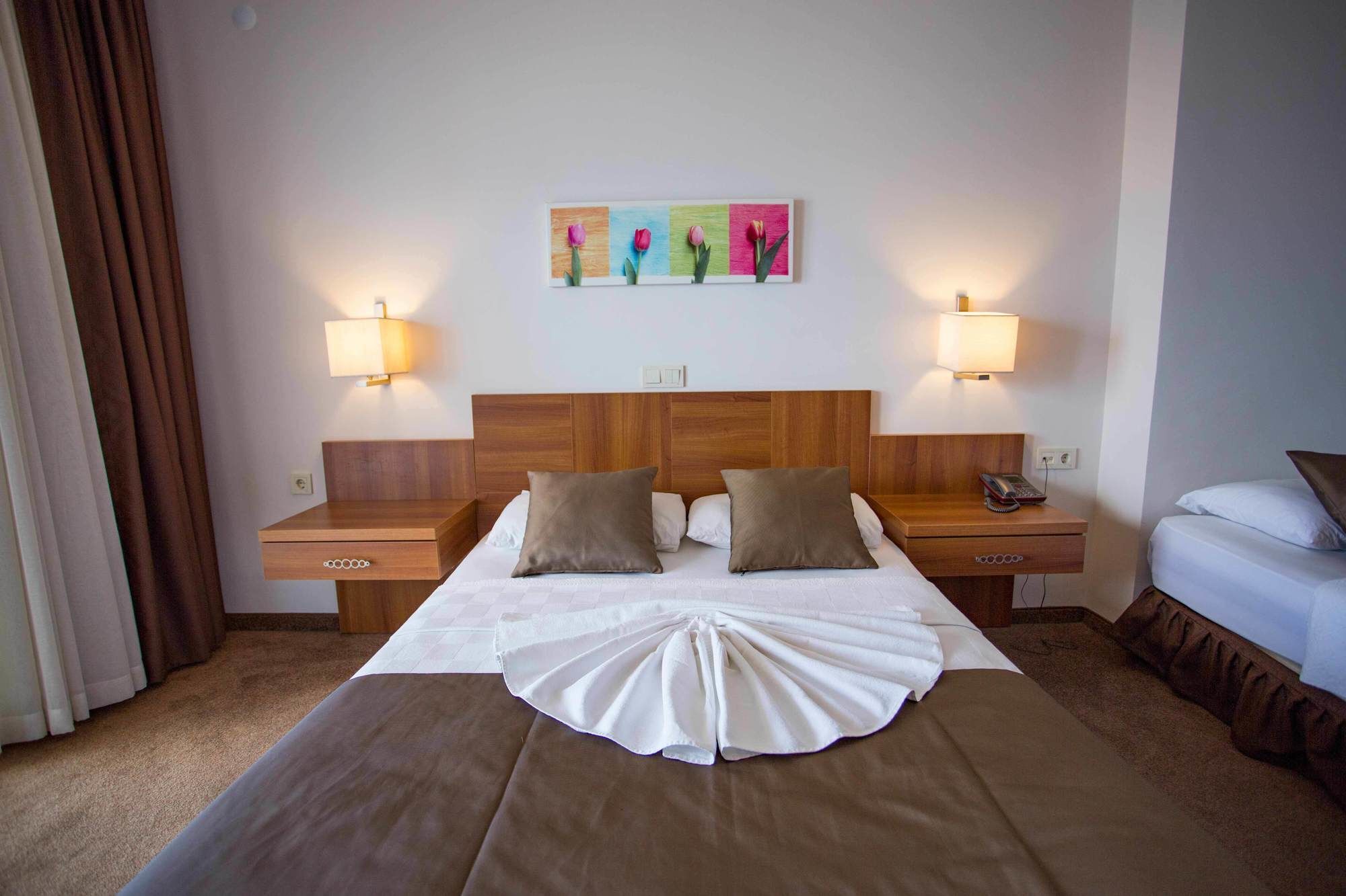 Melis Hotel Kusadasi Luaran gambar